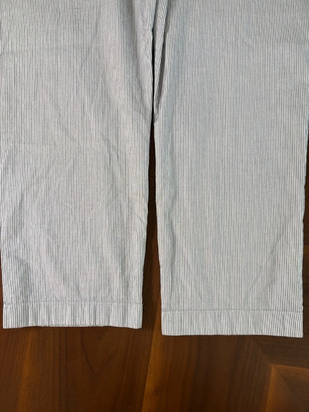 Todd Snyder White/Navy Pinstripe Seersucker Slacks Mens 34